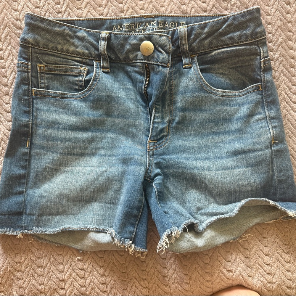 American Eagle Outfitters Women's Light Blue Jean Shorts